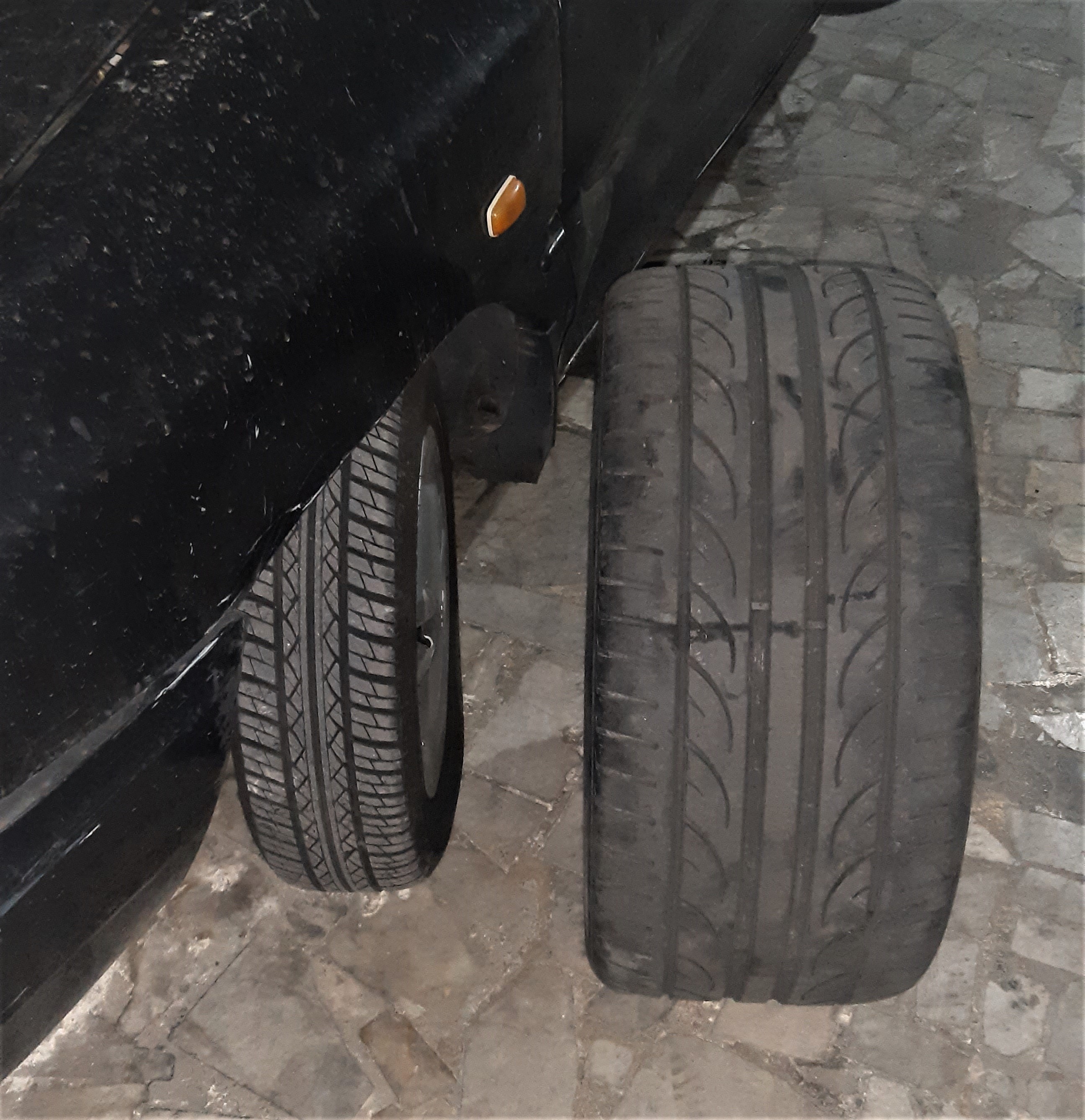 لاستیک بی ام و در مقابل پراید
